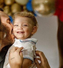 Lucas com o filho Joca